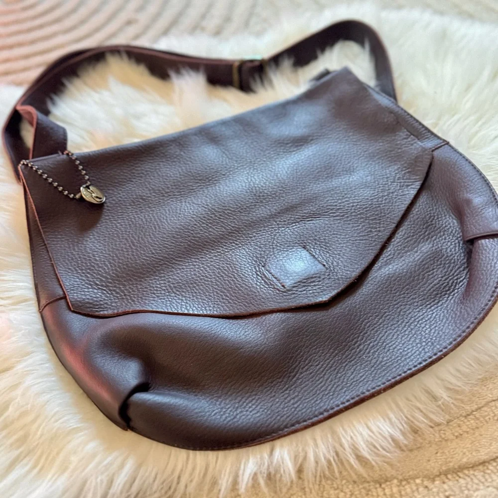 John Varvatos Star Leather Flap Messanger Bag